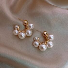 Kaly Statement Pearl Hoops